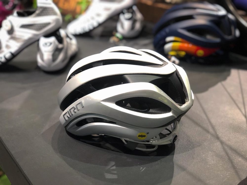 Giro Aether Mips サイクルヘルメット 実際の使用感と利点 Giro Studio Tokyo ジロスタジオ東京は世界初となる Giro オフィシャルショールームです